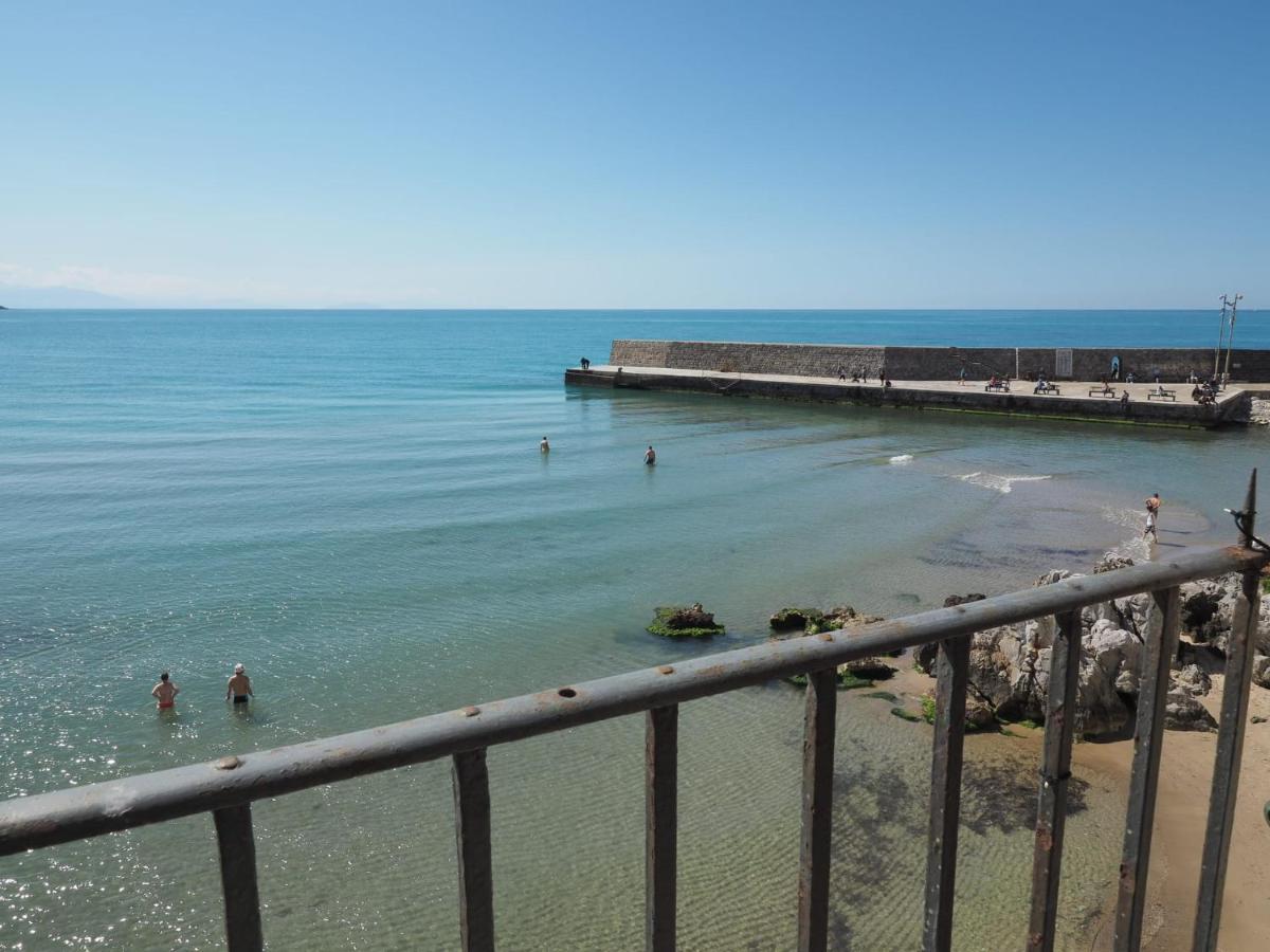 Lavatoio Seaview Lägenhet Cefalù Exteriör bild